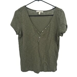 Express One Eleven Olive Slub Knit Button V‎ Neck Tee S Minimal Capsule Layering